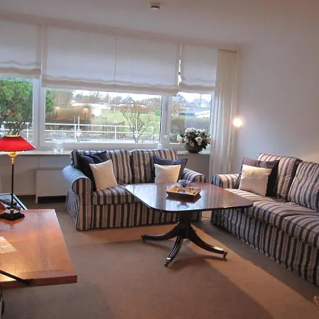 Deckerstrasse 19-21 10 Апартаменты *